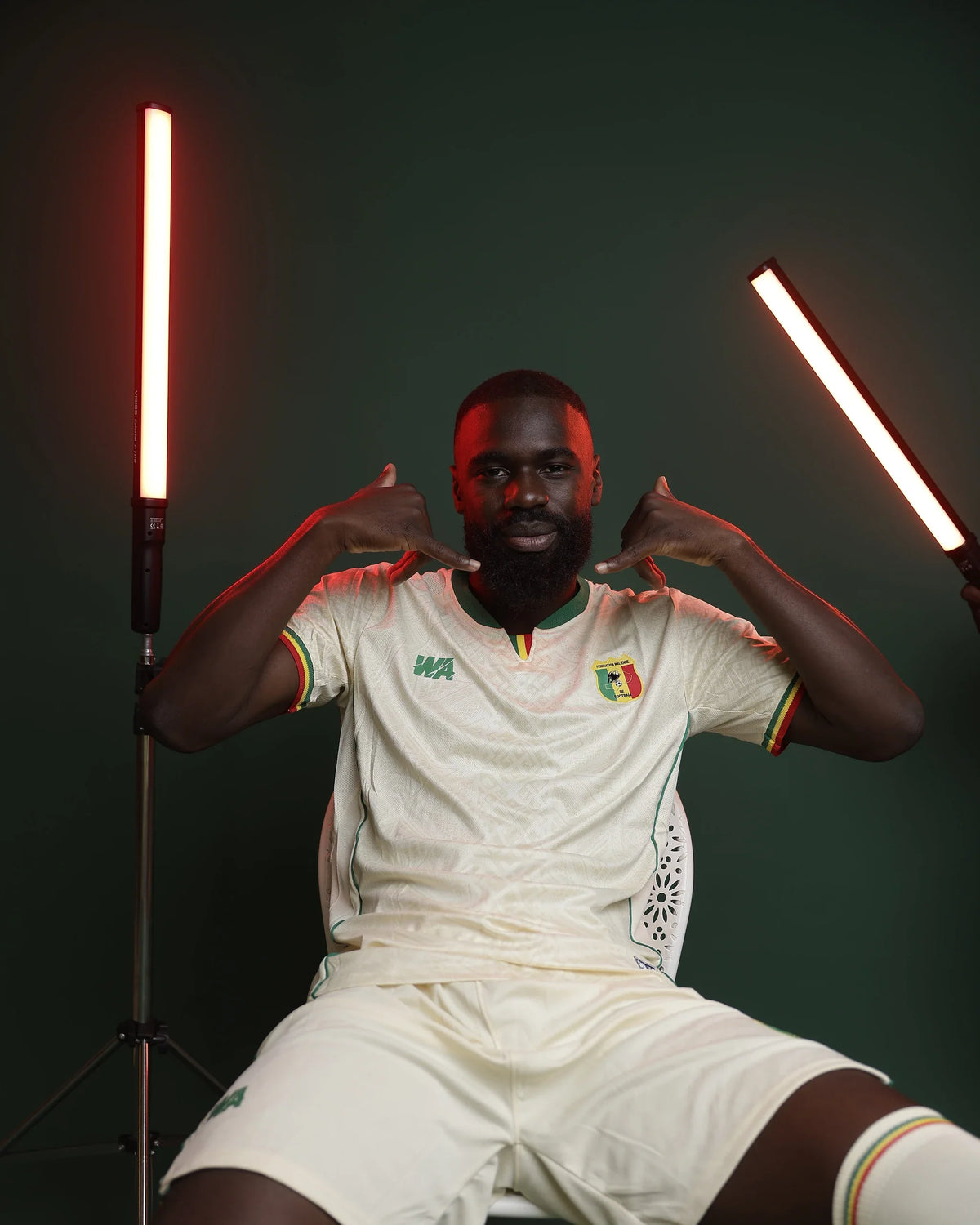 Maillot et short domicile Mali 2026 en studio